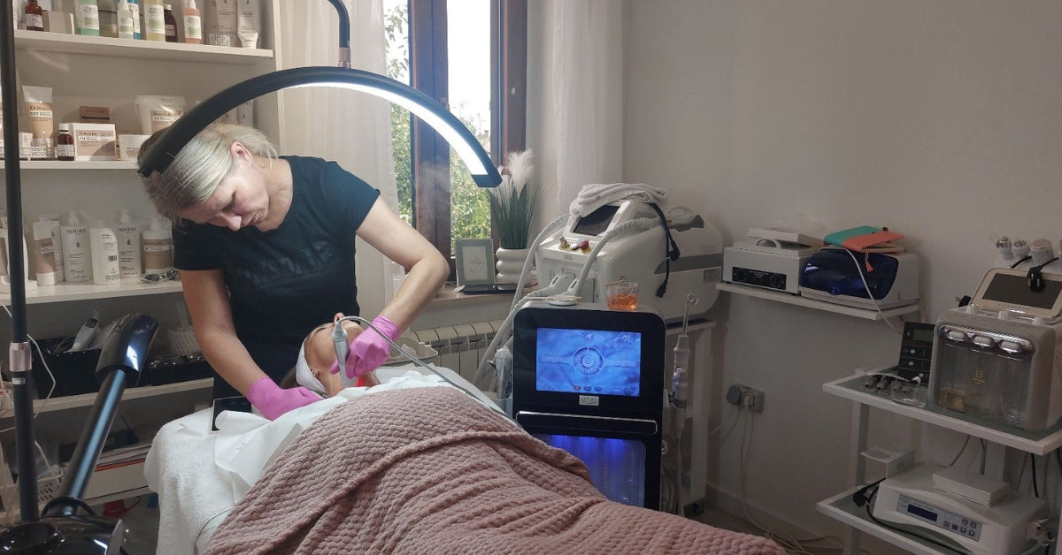 Glam kozmetički studio i novi HydroART PRO MAX | 17 v 1