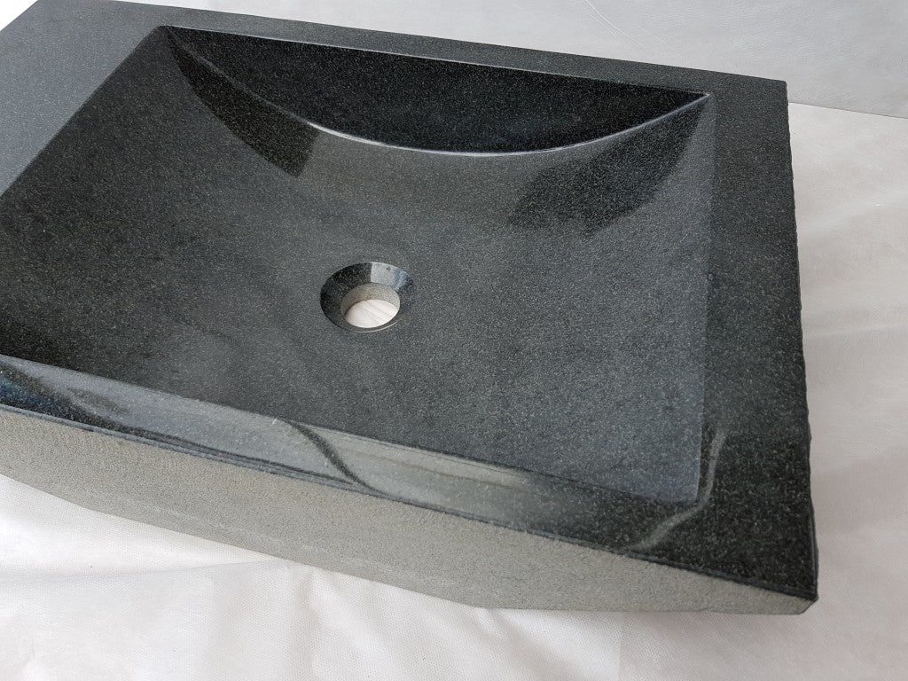 Kamniti umivalnik XM-4