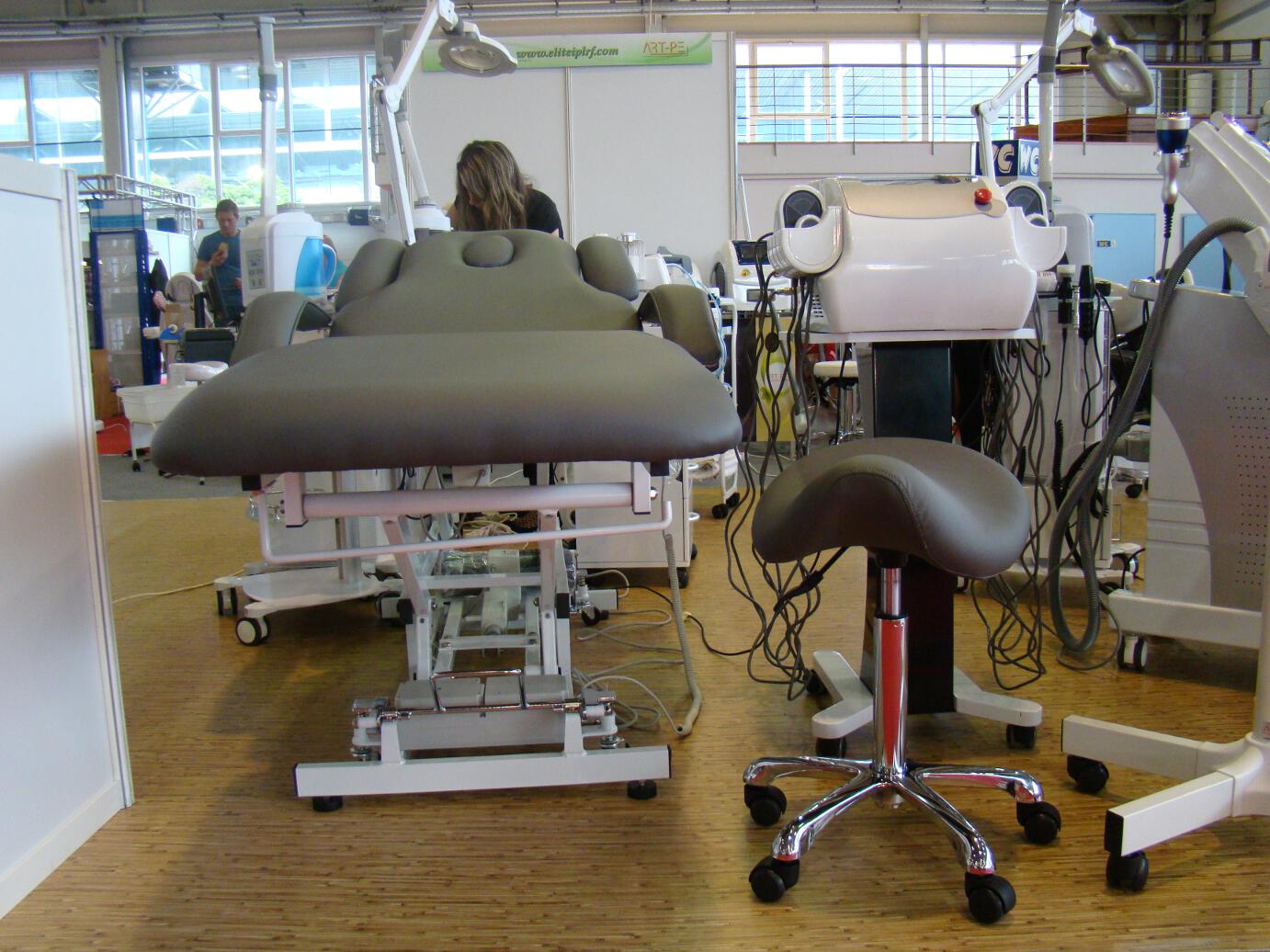 Masažna terapevtska miza Rora Fox-2234A | Acrum |