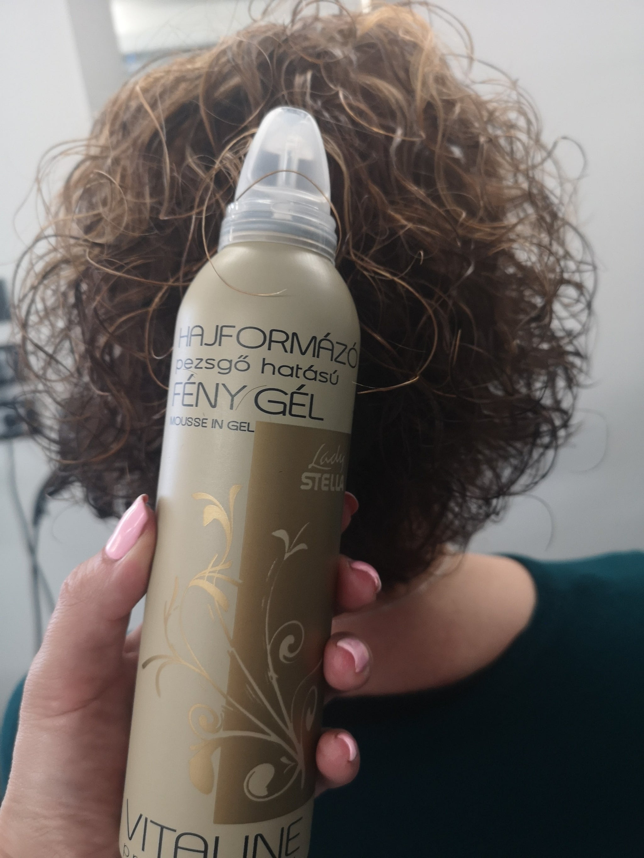 Vitaline pena v gelu s sijočim učinkom 250ml