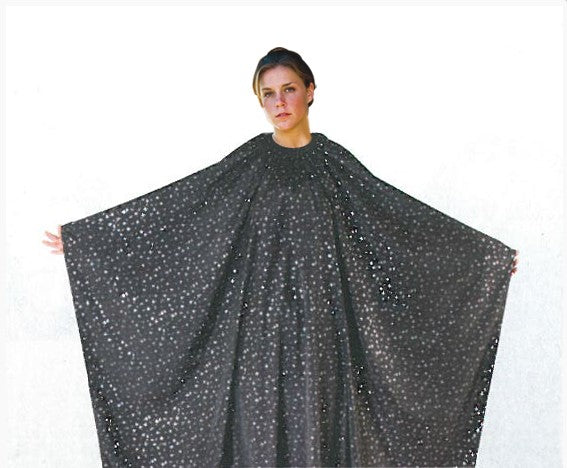 Frizersko ogrinjalo - pregrinjalo Chromwell 125x145 cm - vodoodporno - črni sijaj