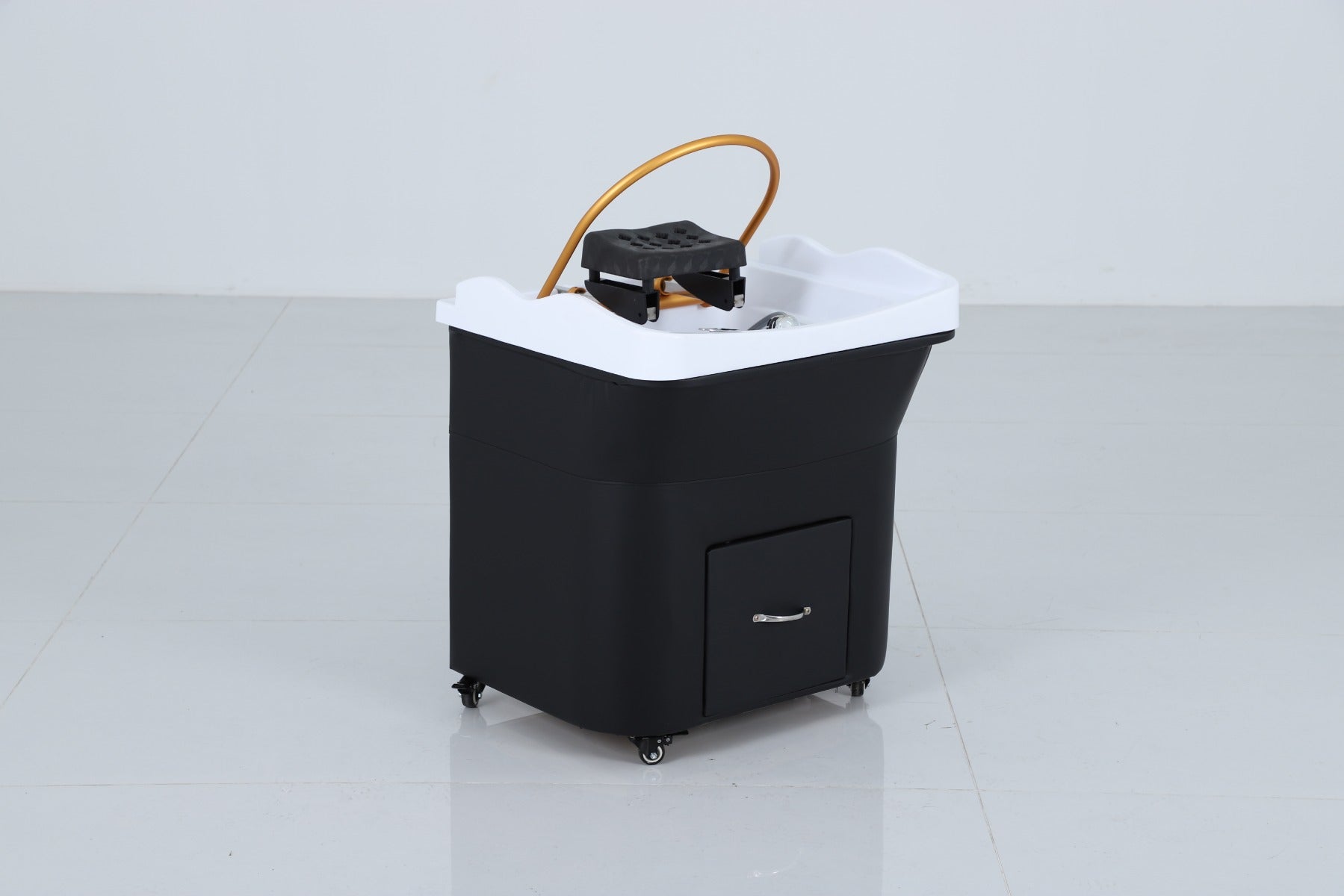 Head SPA prenosni umivalnik