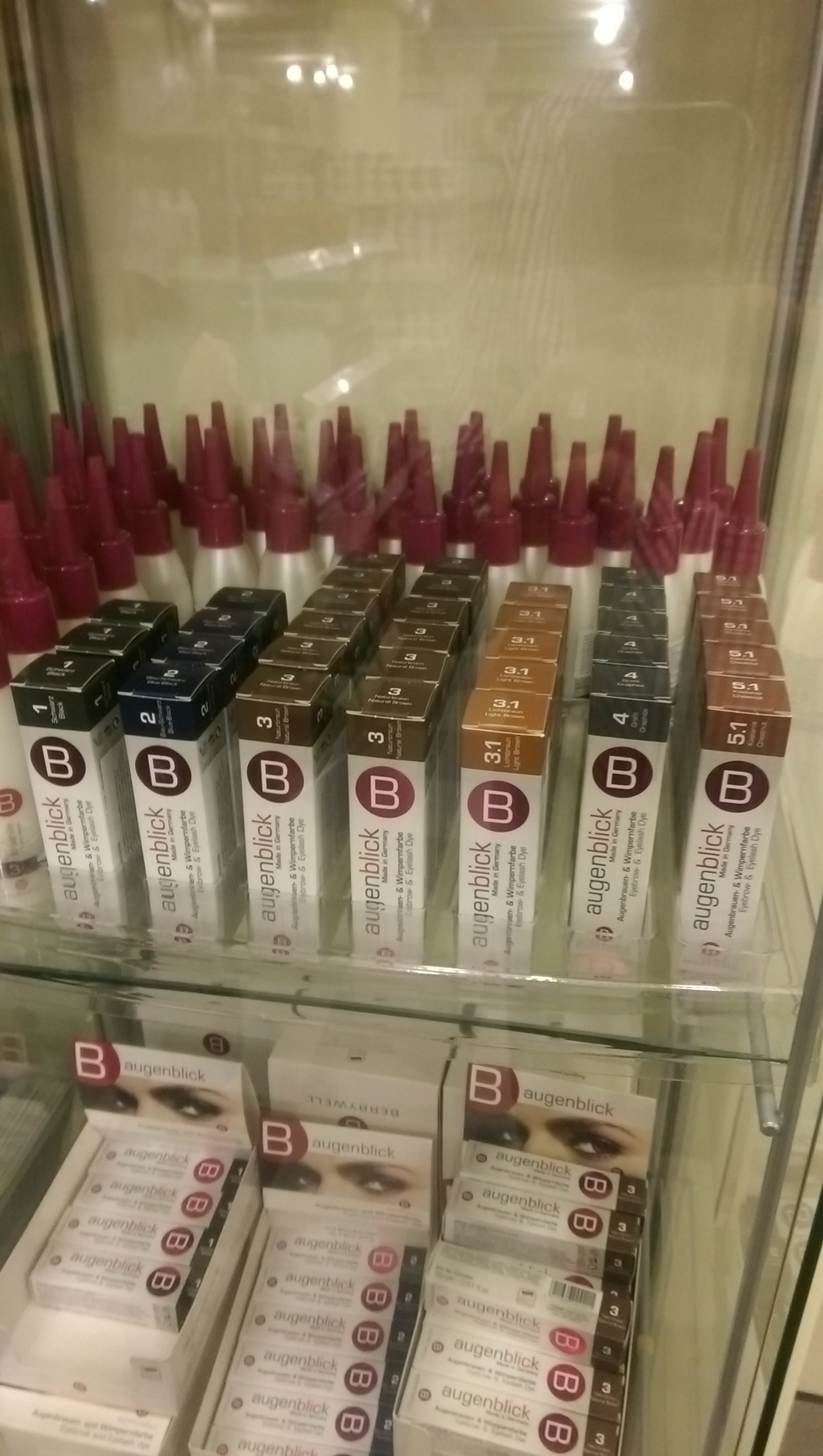 BERRYWELL® barva za trepalnice in obrvi 15ml - črna | št. 1