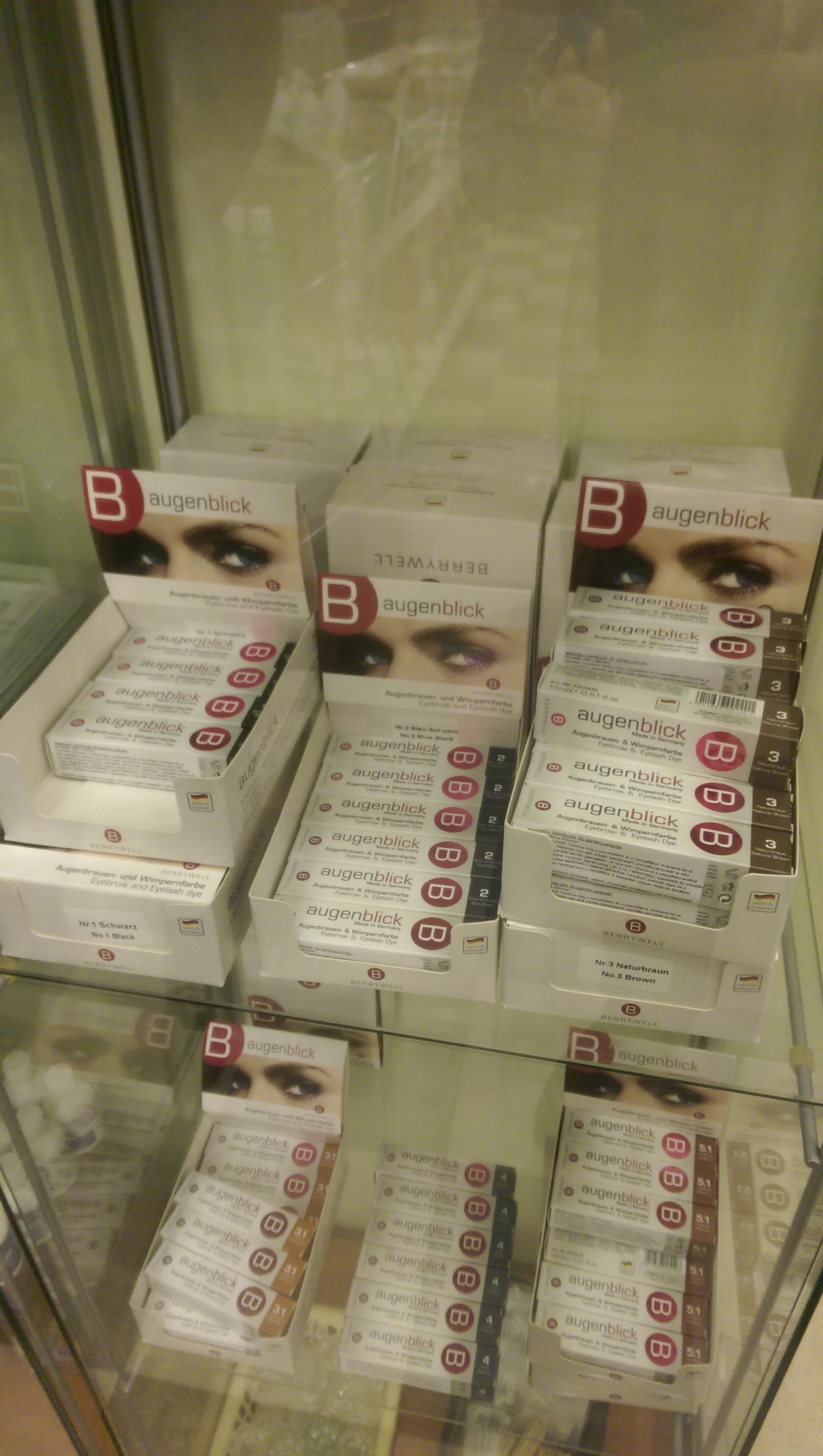 BERRYWELL® barva za trepalnice in obrvi 15ml - črna | št. 1