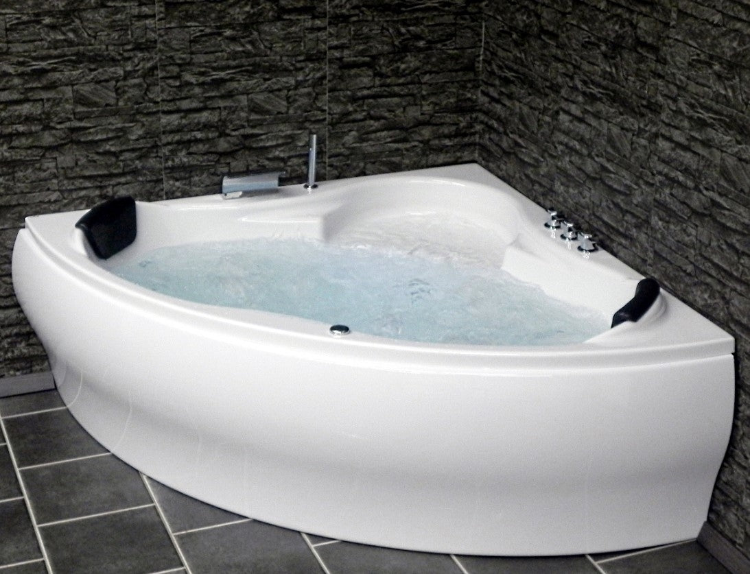 Masažna kad ART - Nightlife