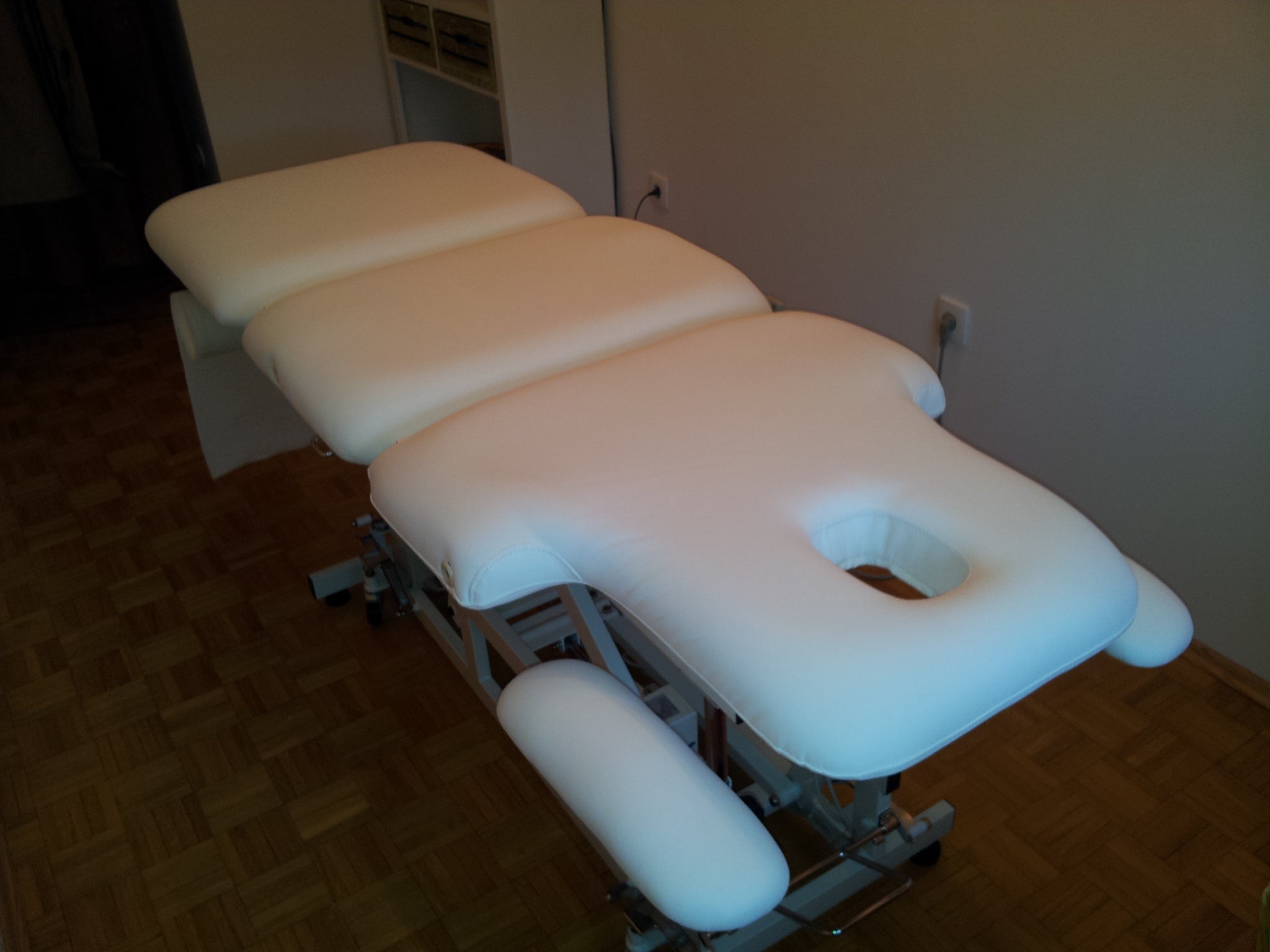 Masažna terapevtska miza Rora Fox-2234A | Acrum |